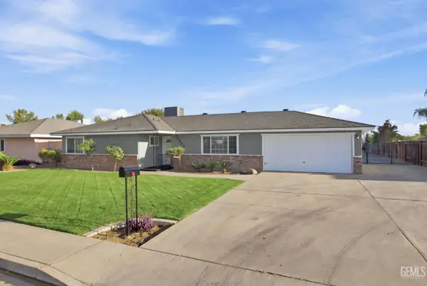 10205 PALM AVENUE, Bakersfield, CA 93312