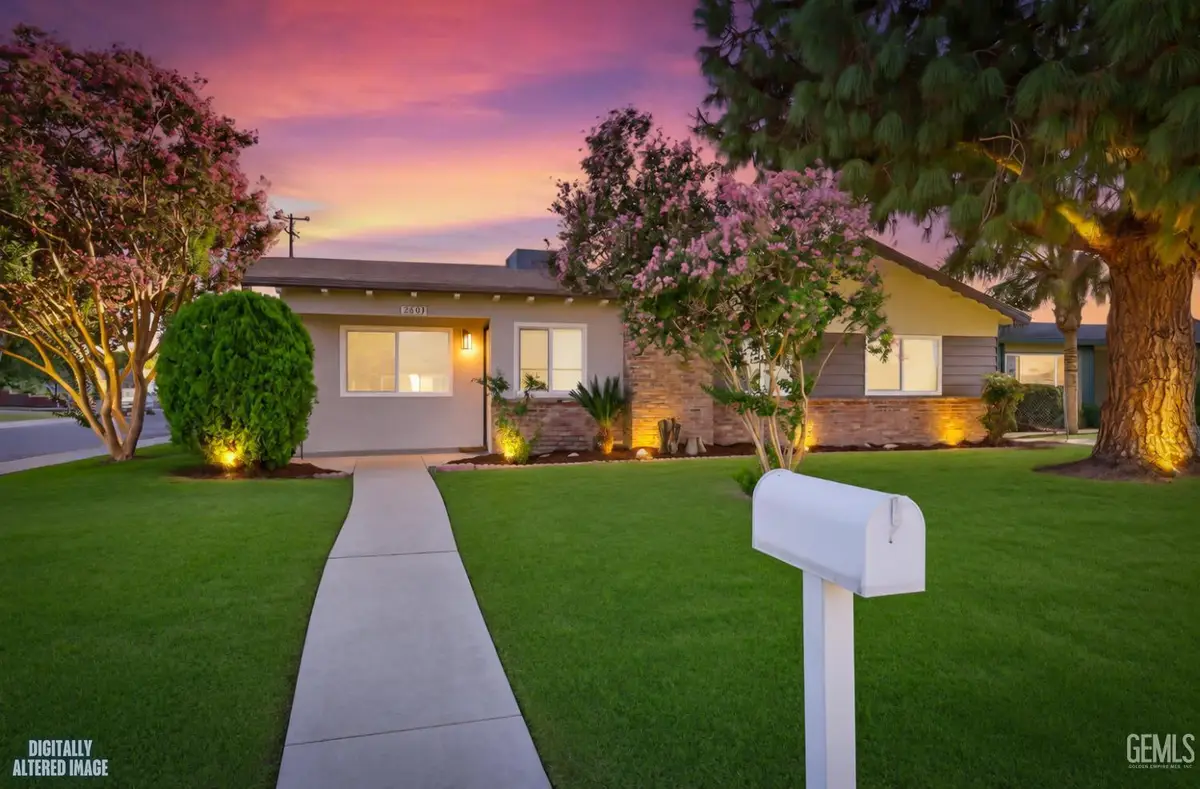 3801 HOFFMAN AVENUE, Bakersfield, CA 93309 - #1