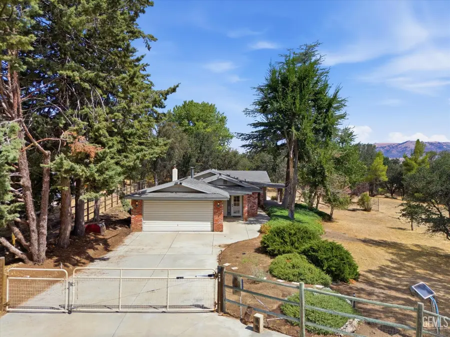 22308 CORRAL COURT, Tehachapi, CA 93561 - #2