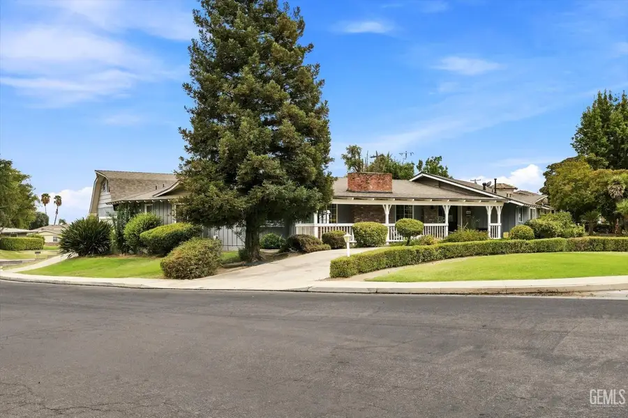 3641 COUNTRY CLUB DRIVE, Bakersfield, CA 93306 - #3