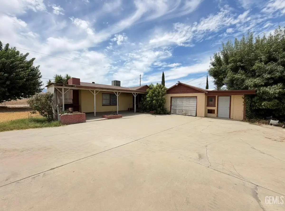 1865 STEVENS DRIVE, Bakersfield, CA 93313 - #1