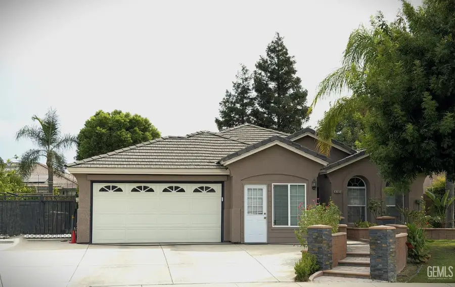 9705 COMMODORE DRIVE, Bakersfield, CA 93312 - #2