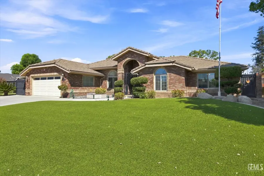 7508 PETRIS AVENUE, Bakersfield, CA 93308 - #3