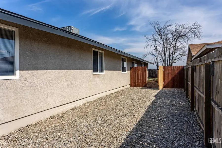 3308 HALE STREET, Bakersfield, CA 93307 - #3
