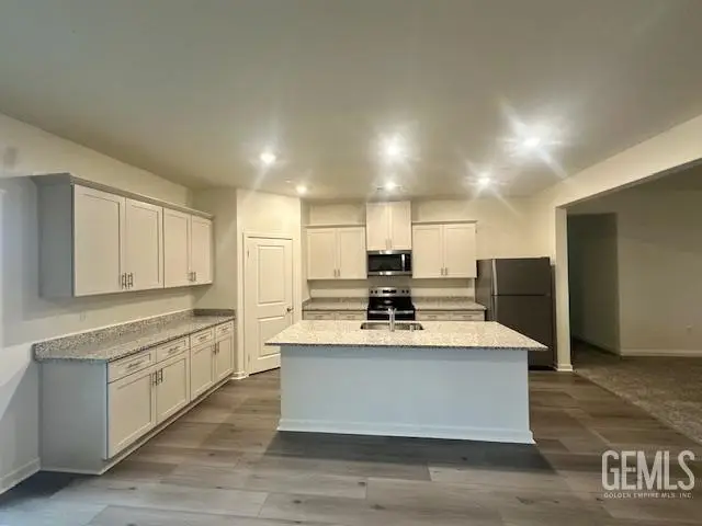 1220 ACALA COURT, Shafter, CA 93263 - #3