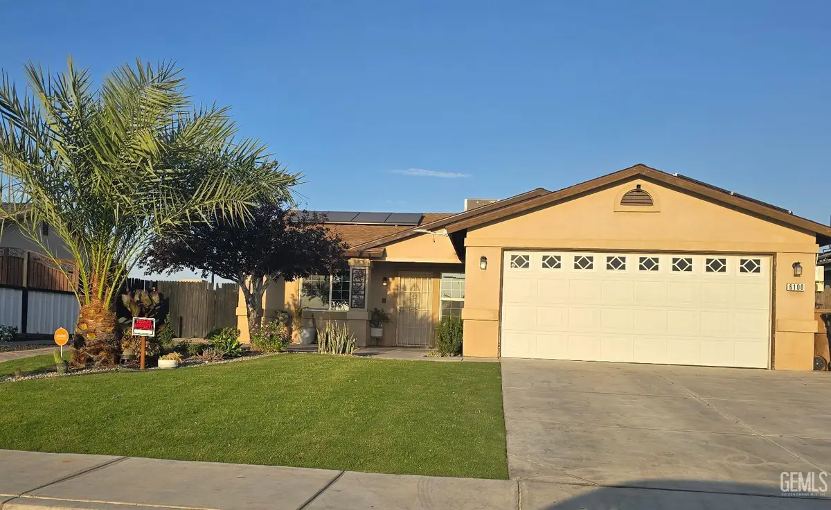 6100 WALKABOUT DRIVE, Bakersfield, CA 93307 - #1