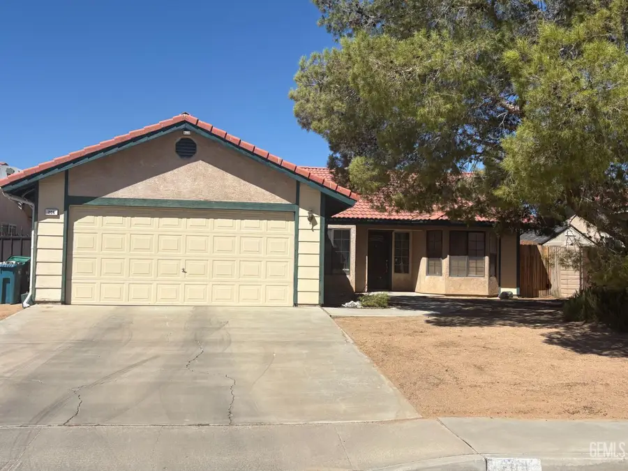 204 BARBARA AVENUE, Ridgecrest, CA 93555 - #2