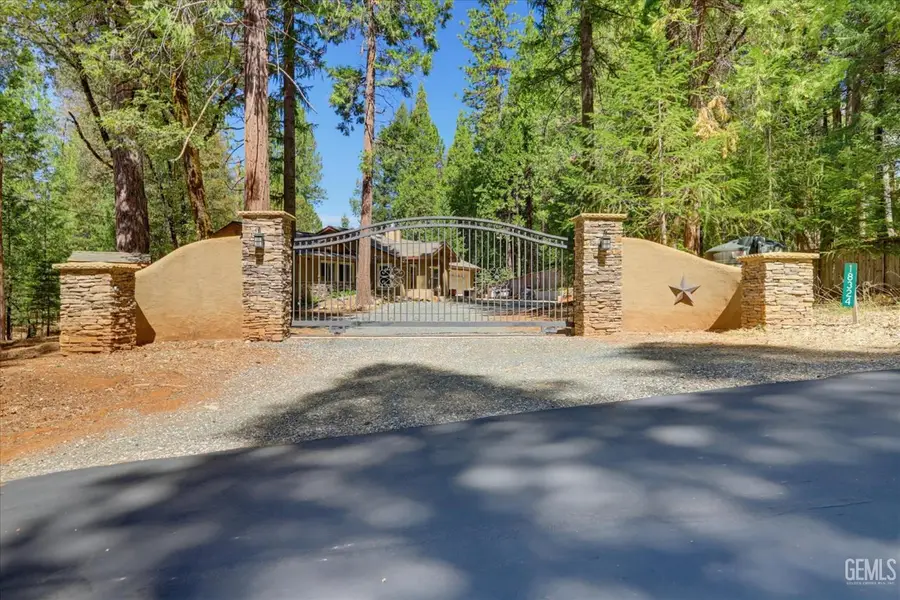 18324 NUBRIAN WAY, Nevada City, CA 95959 - #2