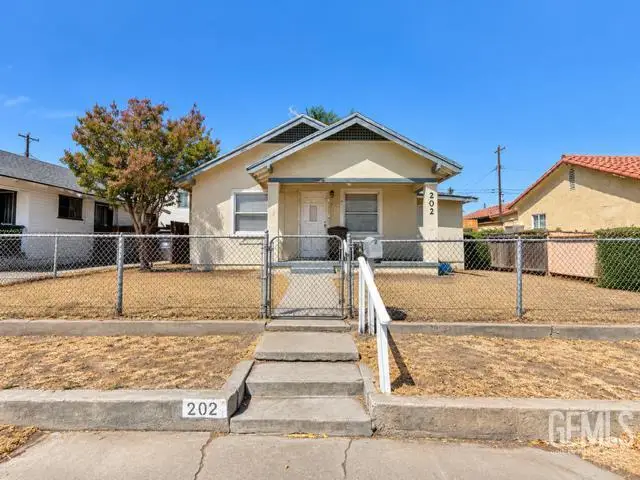 202 MONETA AVENUE, Bakersfield, CA 93308 - #1
