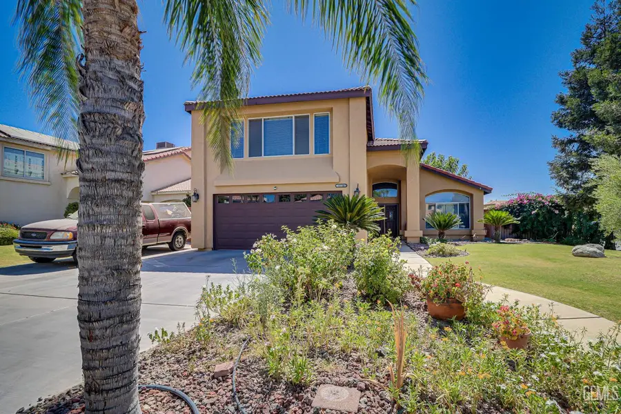 6215 CARTAGENA AVENUE, Bakersfield, CA 93313 - #3