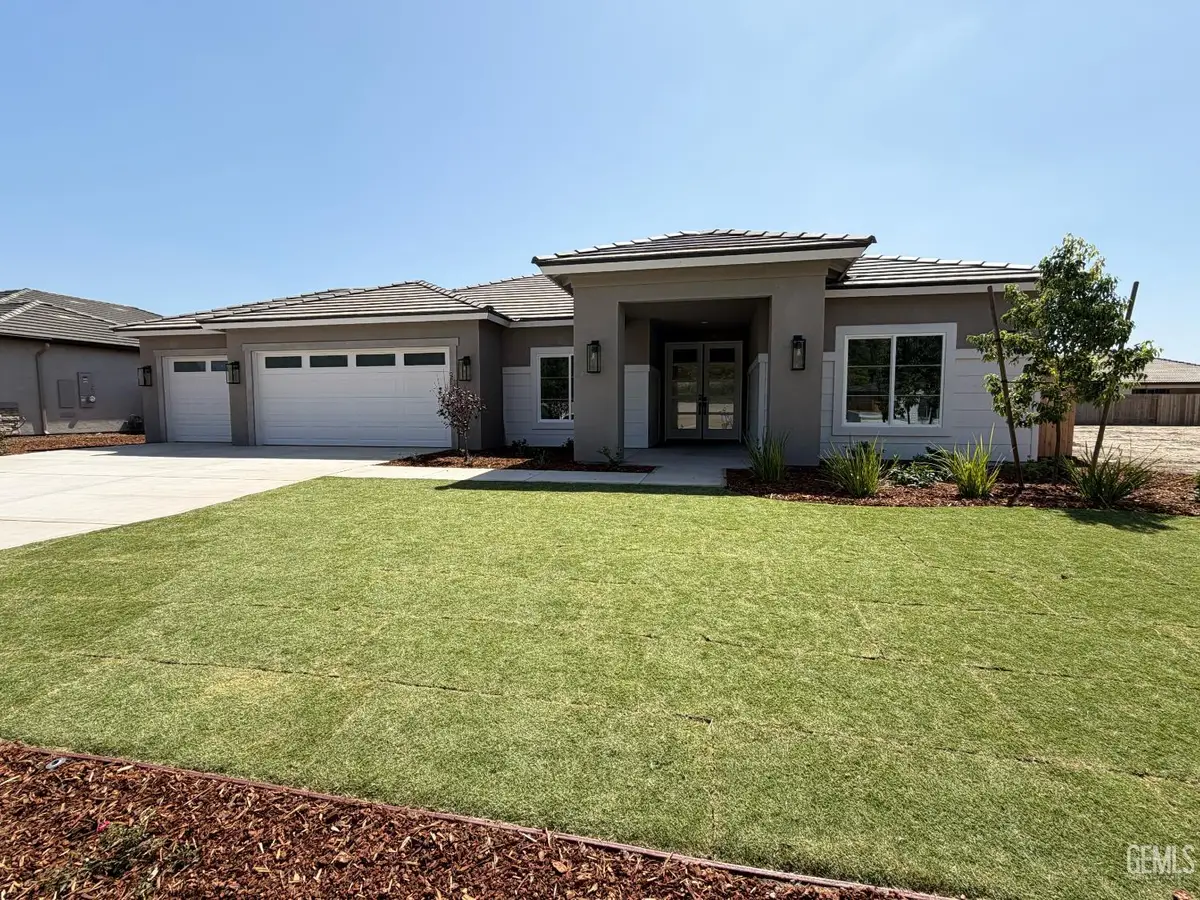 11017 BROKEN LANCE, Bakersfield, CA 93311 - #1