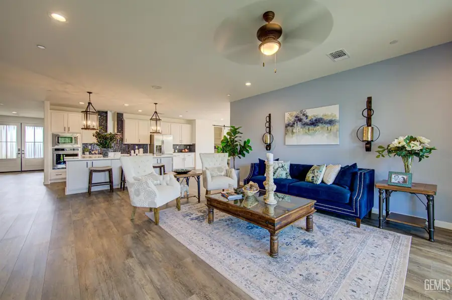 11017 BROKEN LANCE, Bakersfield, CA 93311 - #3