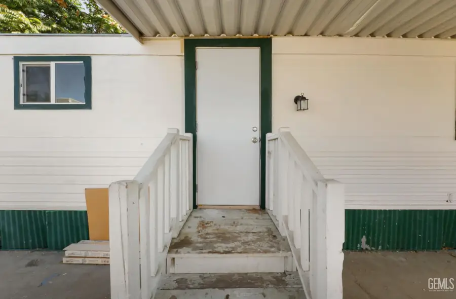 5000 PIERCE ROAD #17, Bakersfield, CA 93308 - #3