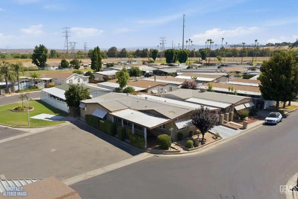 724 46TH STREET, Bakersfield, CA 93301 - #1