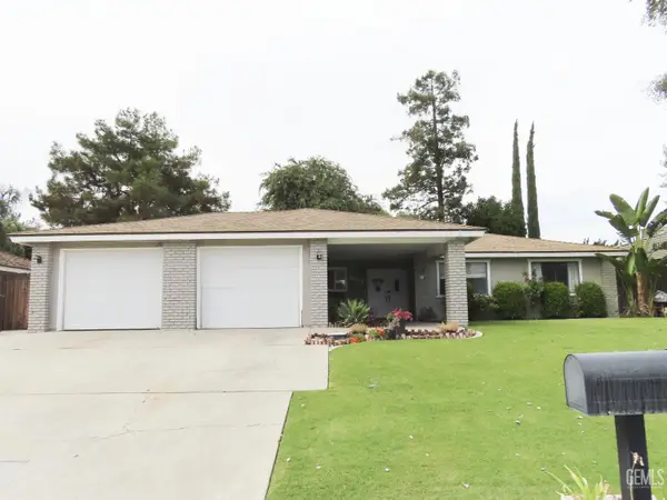 1907 MANNING STREET, Bakersfield, CA 93309
