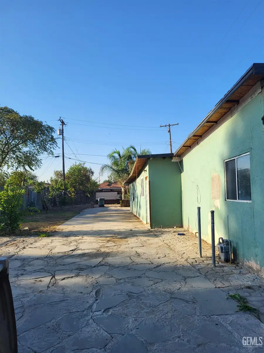 1713 FILSON STREET, Bakersfield, CA 93307 - #3
