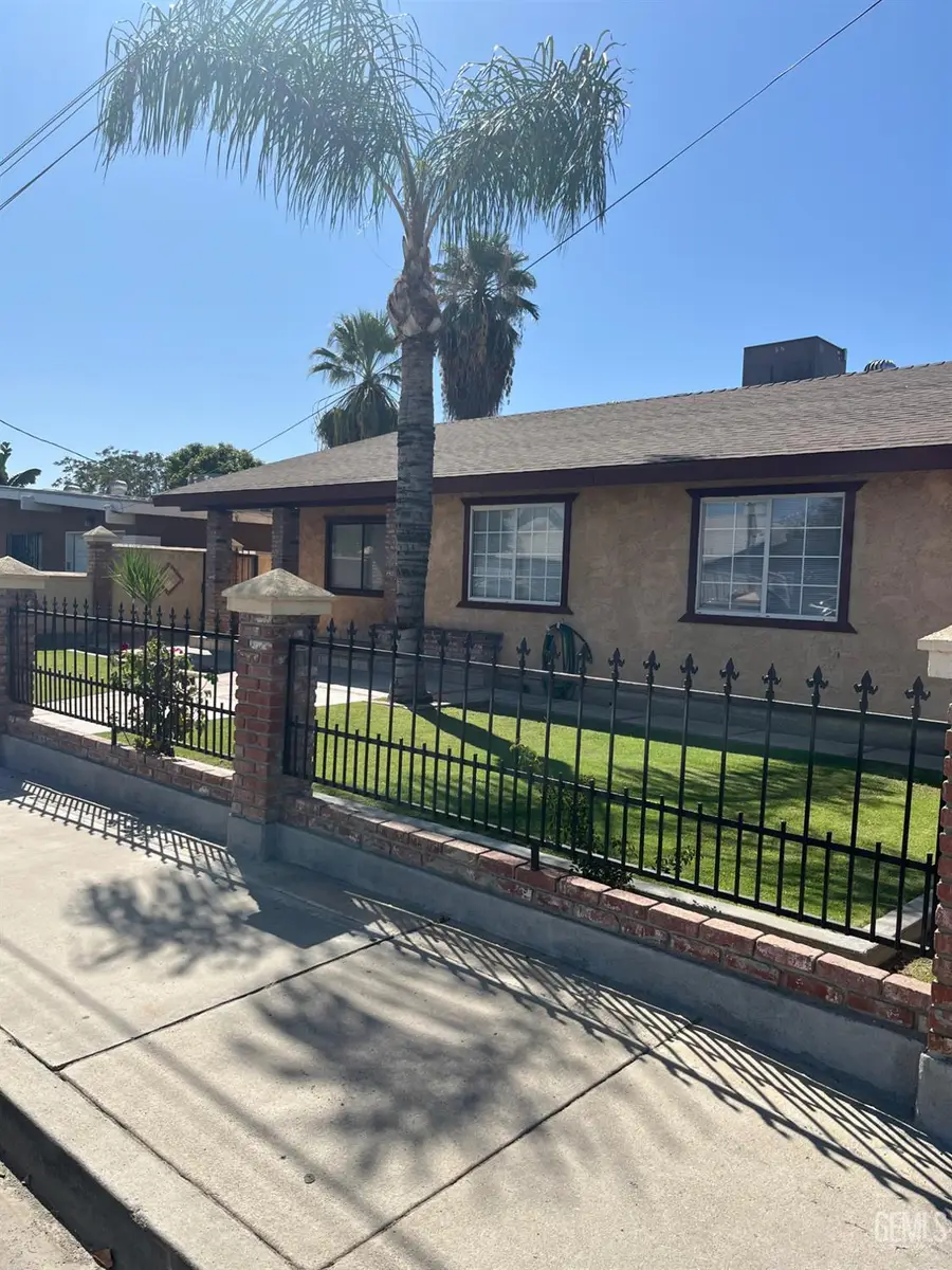 1214 WILLIAMS STREET, Bakersfield, CA 93305 - #2