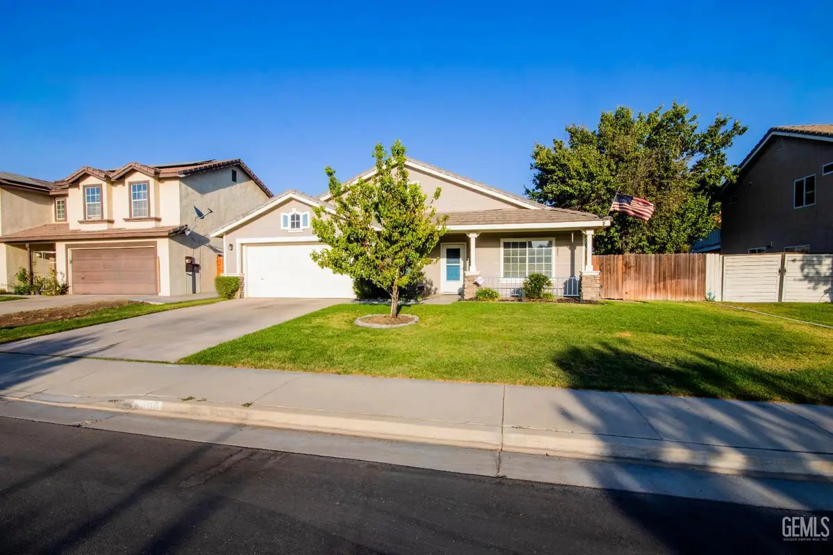 5800 CALIFORNIA SPRING DRIVE, Bakersfield, CA 93313 - #1