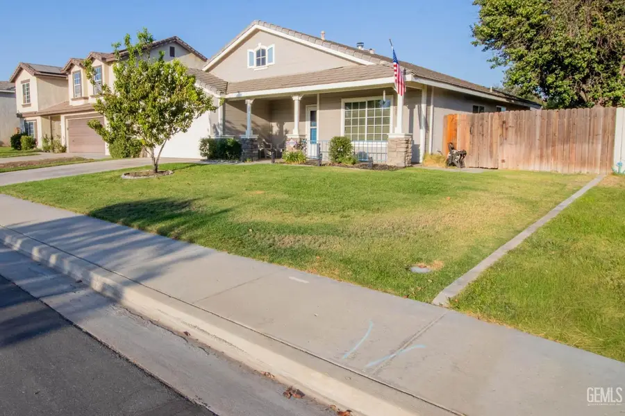 5800 CALIFORNIA SPRING DRIVE, Bakersfield, CA 93313 - #3