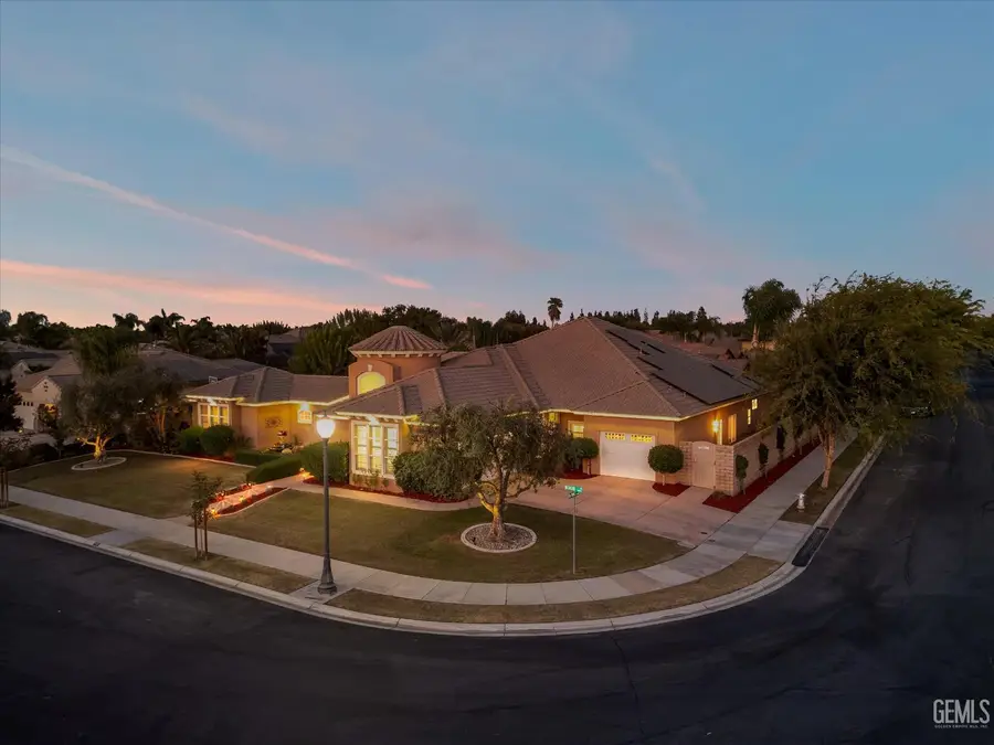 1302 RENOIR AVENUE, Bakersfield, CA 93314 - #2