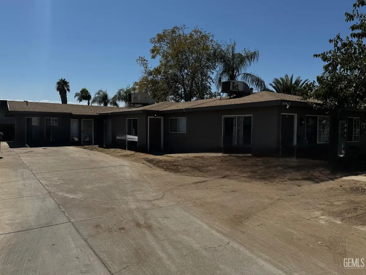3029 POTOMAC AVENUE, Bakersfield, CA 93307 - #1