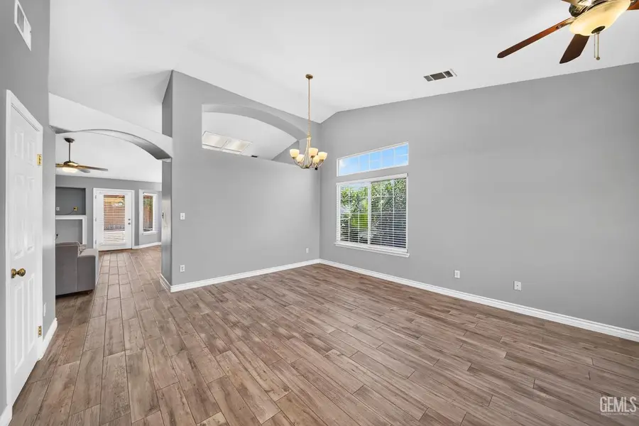 12509 GRAND TETON DRIVE, Bakersfield, CA 93312 - #3