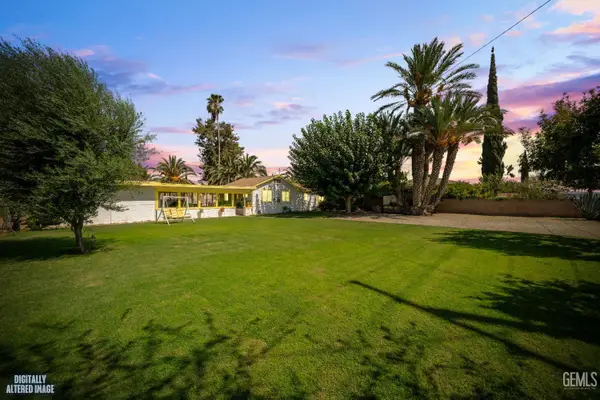 7136 WILDFLOWER LANE, Bakersfield, CA 93313