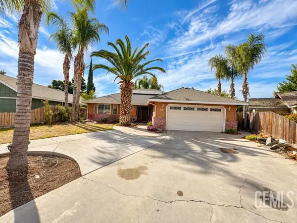 1621 N MAPLE STREET, Visalia, CA 93292