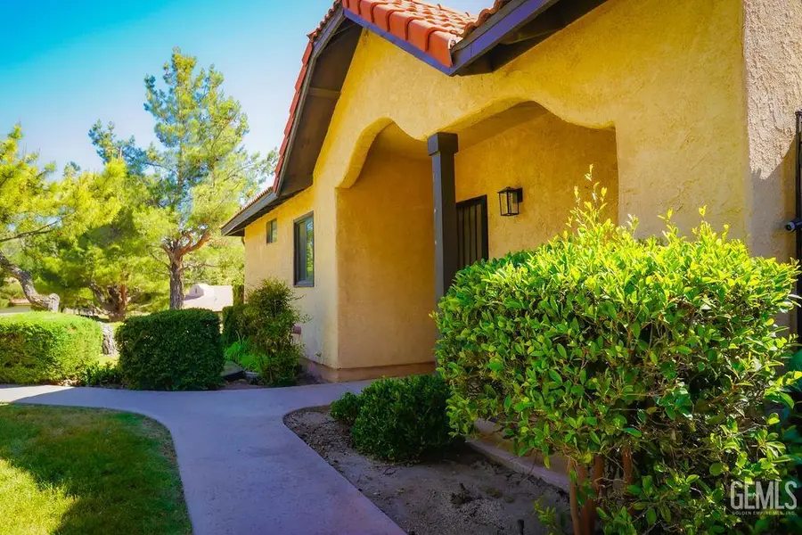 28881 SHANNON COURT #8, Tehachapi, CA 93561 - #3