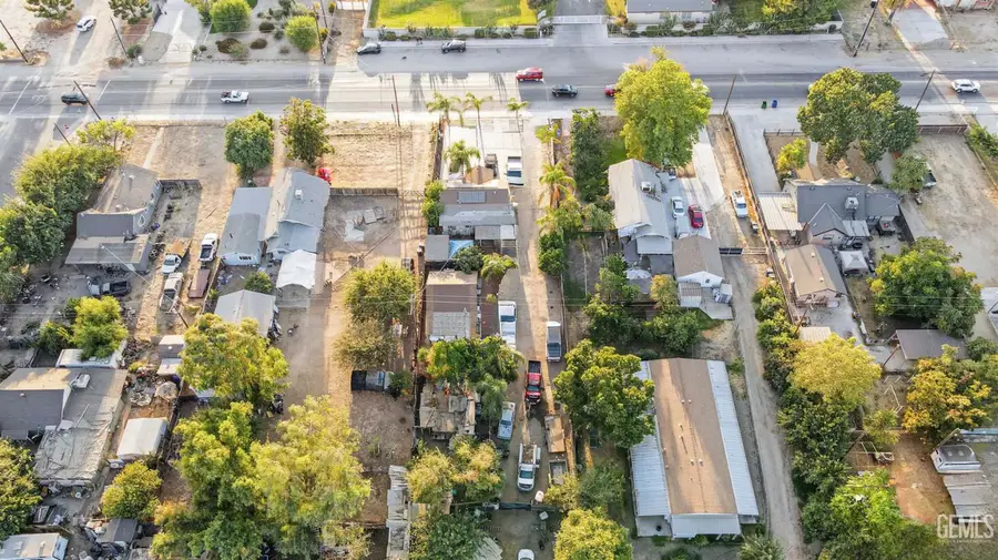 619 FAIRFAX ROAD, Bakersfield, CA 93306 - #3