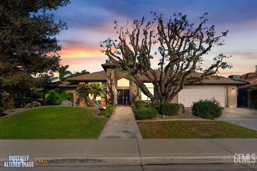 2512 OAK VIEW COURT, Bakersfield, CA 93311 - #2