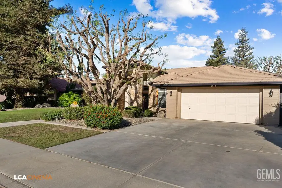 2512 OAK VIEW COURT, Bakersfield, CA 93311 - #3
