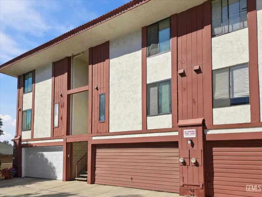 2626 CLEO COURT #24, Bakersfield, CA 93306 - #2