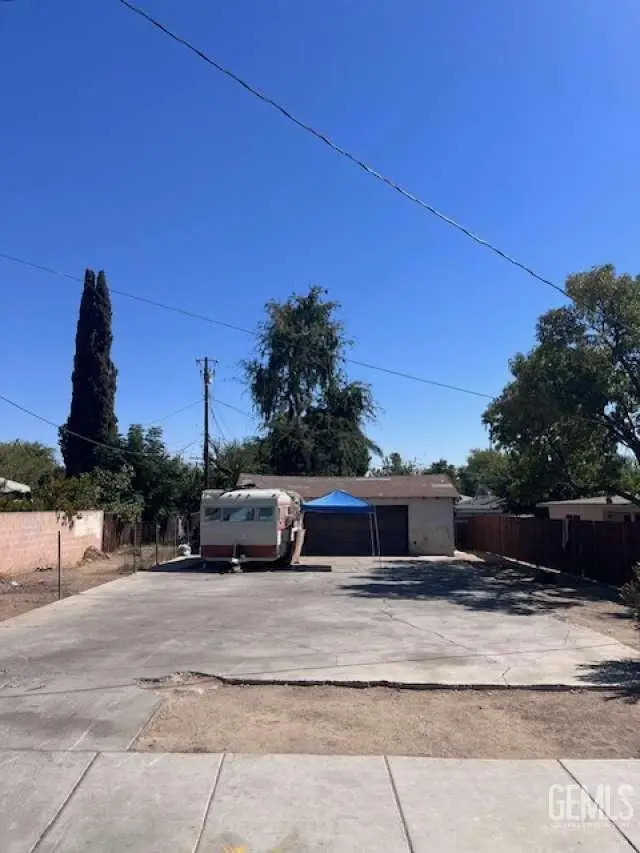 804 SHALIMAR, Bakersfield, CA 93306 - #1