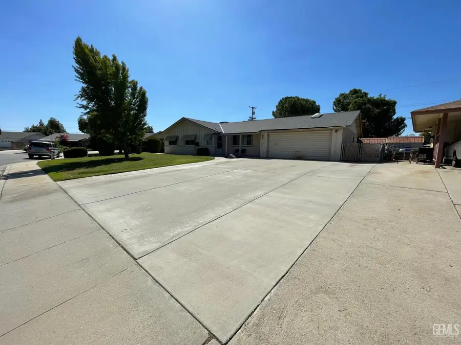 917 CHERRY HILLS DRIVE, Bakersfield, CA 93309 - #3
