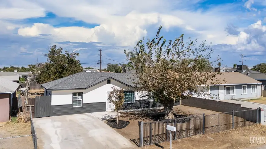 428 SPERRY STREET, Bakersfield, CA 93307 - #2