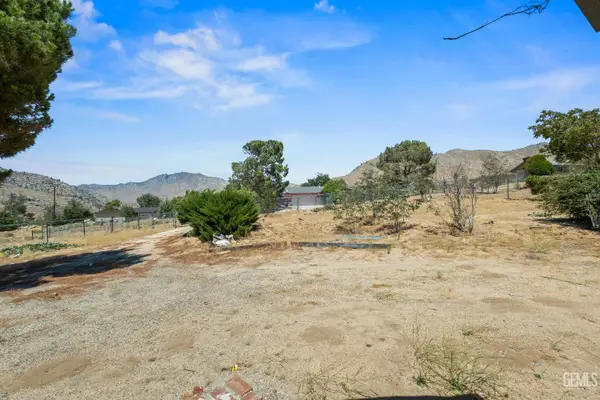 19084 OLIVER LN, Onyx, CA 93255