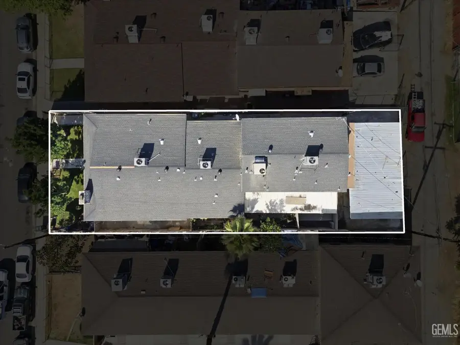 712 KNOTTS STREET, Bakersfield, CA 93305 - #2