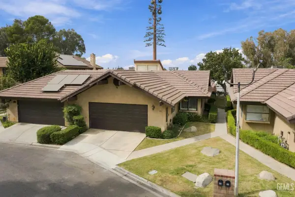 2323 EASTHILLS DRIVE #15, Bakersfield, CA 93306