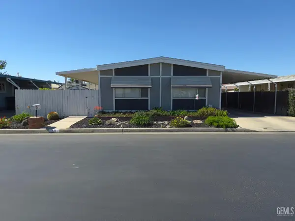 400 E ROBERTS LANE #18, Bakersfield, CA 93308