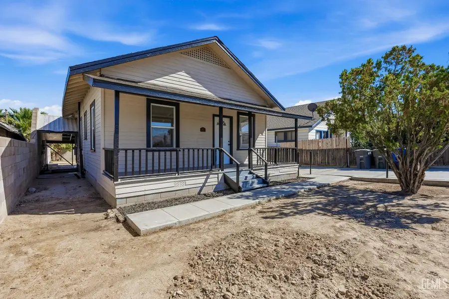 114 N LINCOLN STREET, Taft, CA 93268 - #2