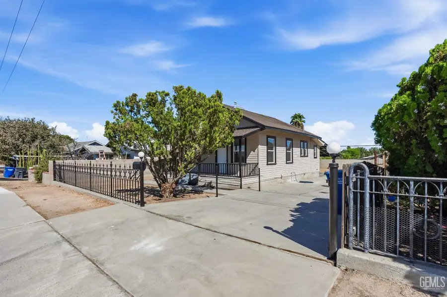 114 N LINCOLN STREET, Taft, CA 93268 - #3