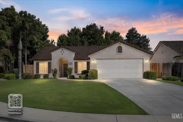 1102 OSHKOSH COURT, Bakersfield, CA 93312