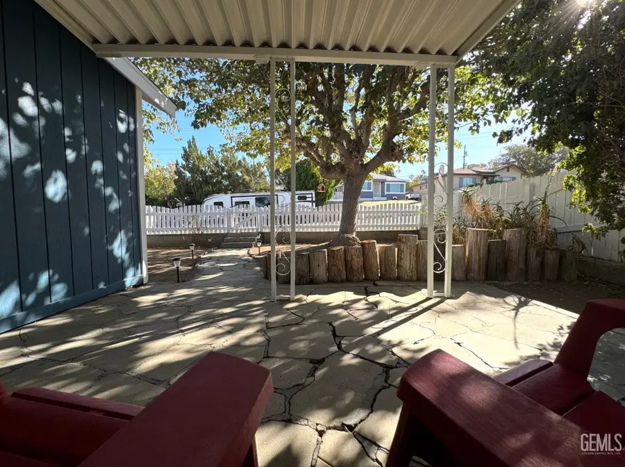 528 E STREET, Taft, CA 93268 - #2