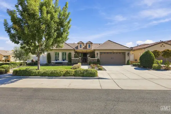 2010 CORVEDALE STREET, Bakersfield, CA 93311