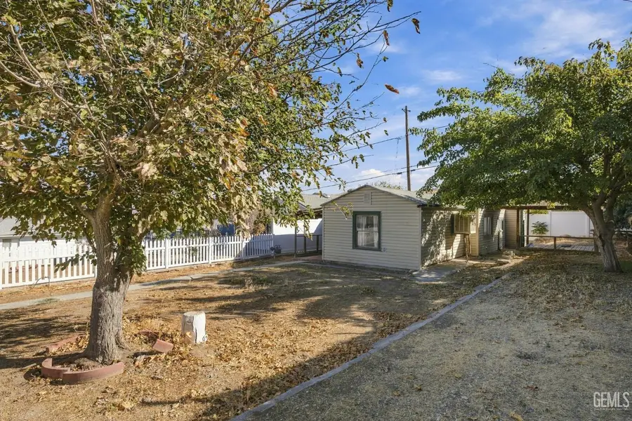 521 F STREET, Taft, CA 93268 - #3
