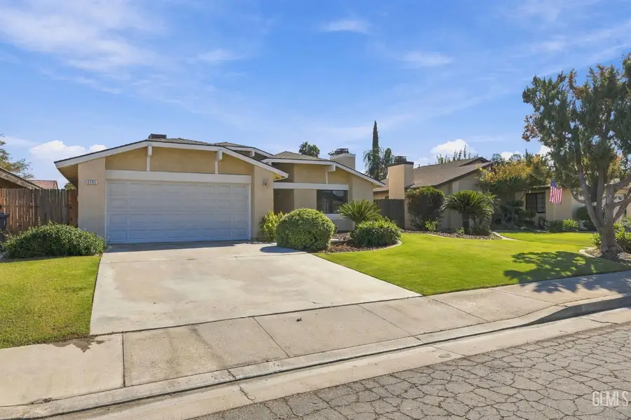 9205 HOXIE COURT, Bakersfield, CA 93311 - #2