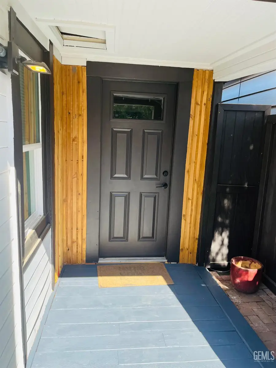 112 LUCARD, Taft, CA 93268 - #3