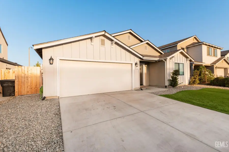 1517 S BARBERRY PLACE, Hanford, CA 93230 - #3