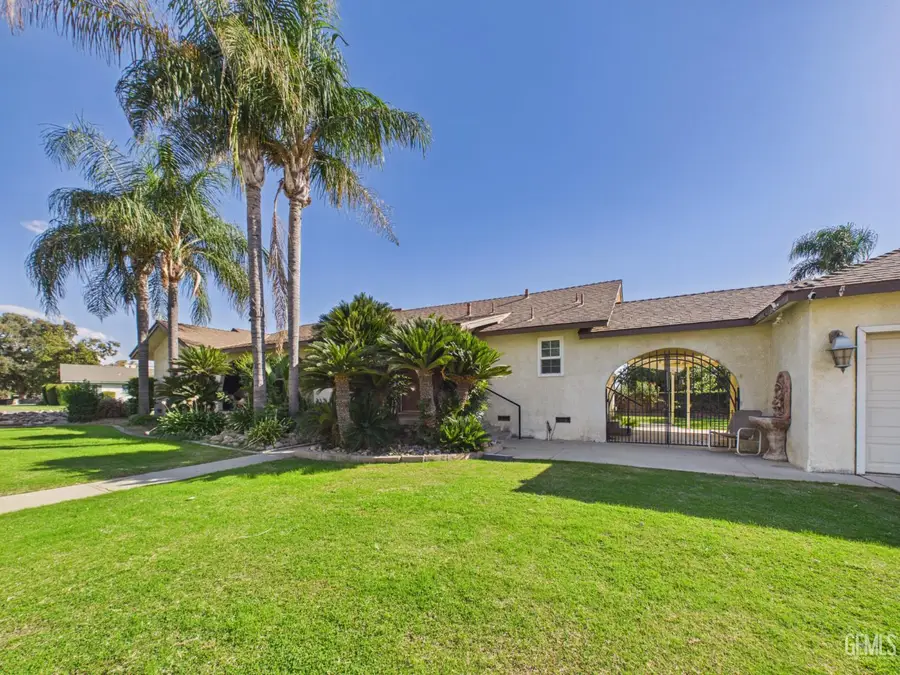 119 JEFFREY STREET, Bakersfield, CA 93305 - #2
